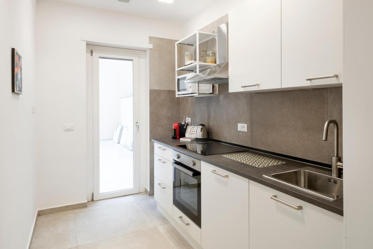 Easystayrome 10 Pax 3 Baths 1 Min From Metro Экстерьер фото